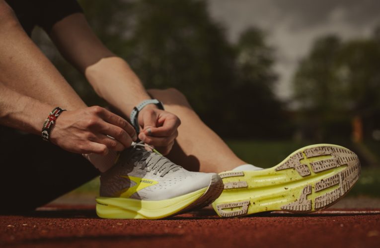 Calgary: Reduce Pain from Muscle Strain or Injury Faster with Curewave Laser